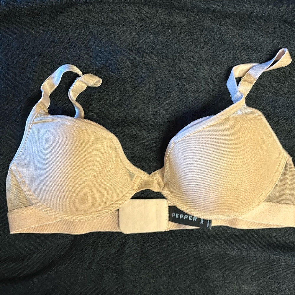 PEPPER Nude UW Bra Sz 38AA Push Up Adjustable Straps Back Closure New